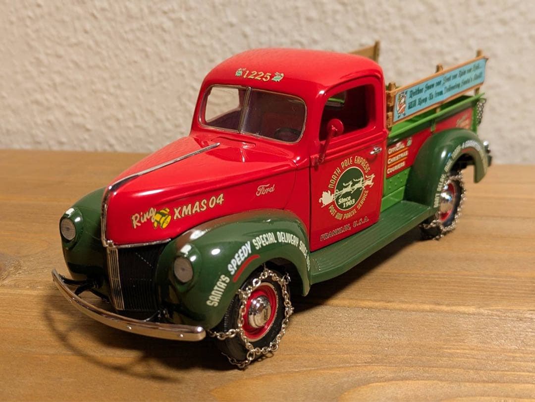 【希少】フランクリンミント 1/24 2004 クリスマストラック（限定品）