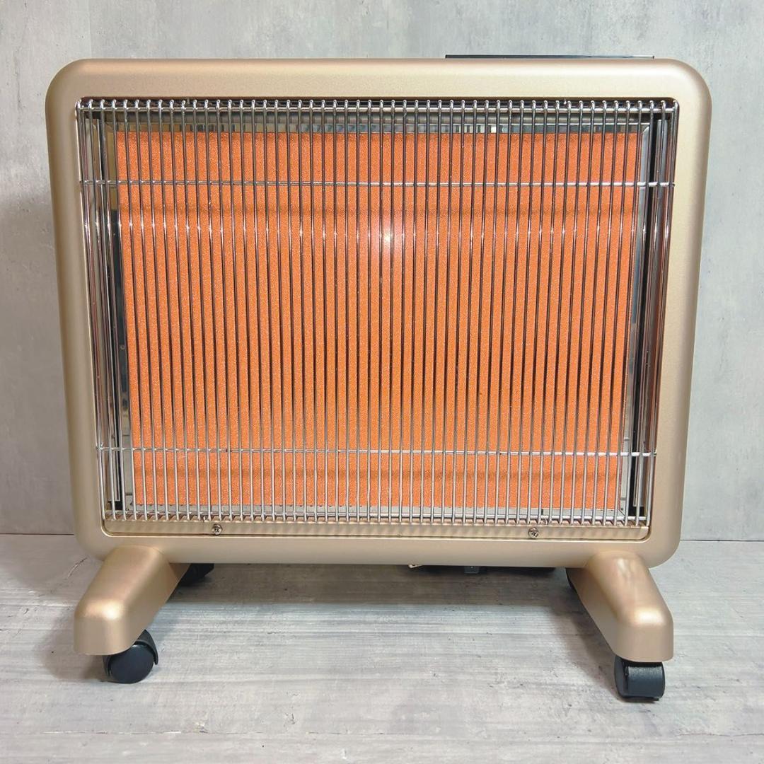 【美品】遠赤外線ヒーター　サンルミエ　エクセラ7 N700L-GR