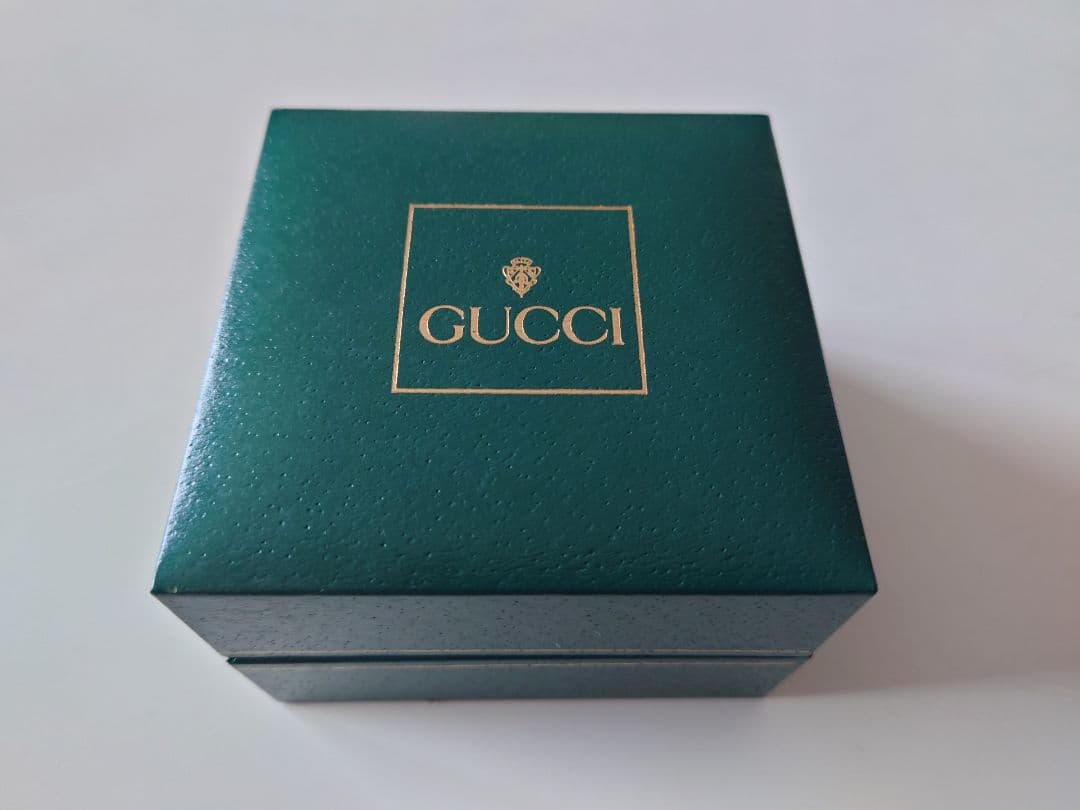 GUCCI ゴールド時計 交換用ベゼル付き【ジャンク扱い】