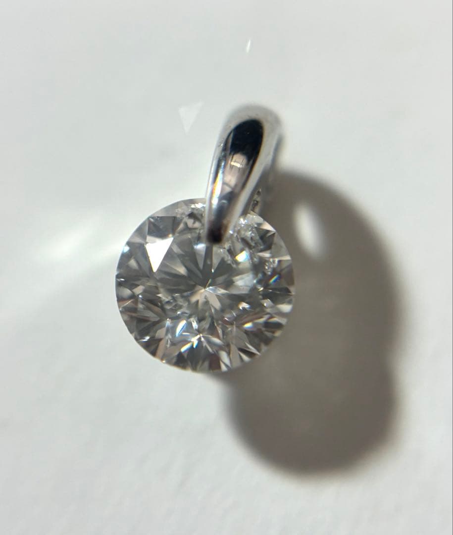 【PT900 /ネックレストップ 】 ダイヤモンド 0.50ct 0.8g