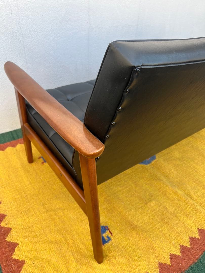 ( ◠‿◠ )　カリモク60　Kチェア2シーター　スタンダードブラック