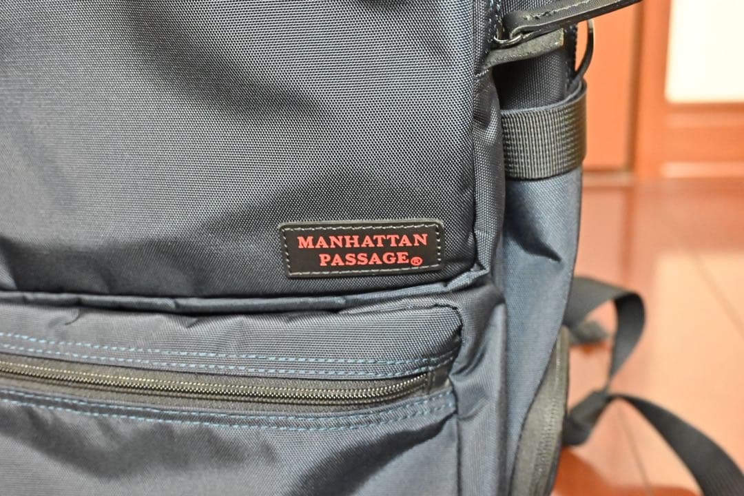 美品　マンハッタンパッセージ #9050