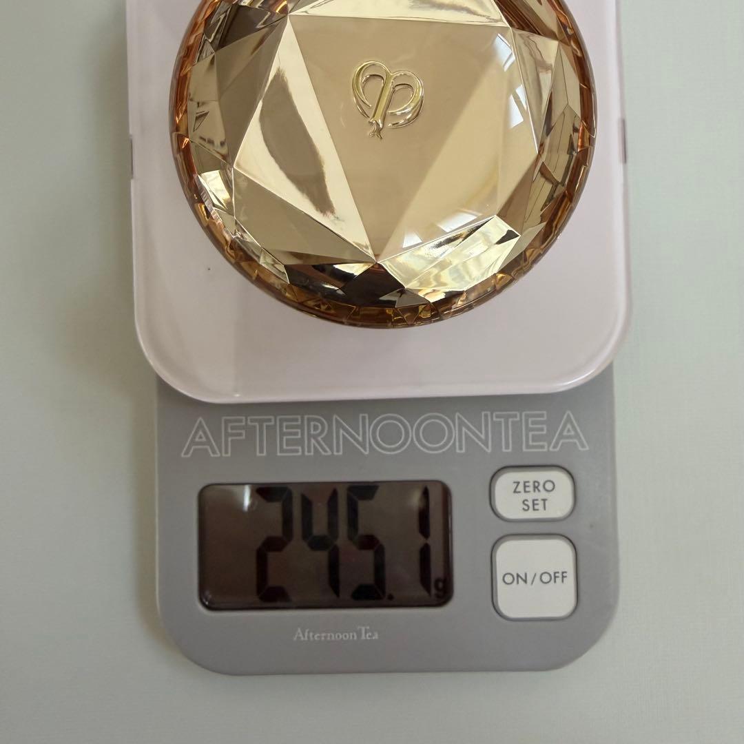 クレ・ド・ポー ボーテ ルフォンドゥタンn オークル10 30g