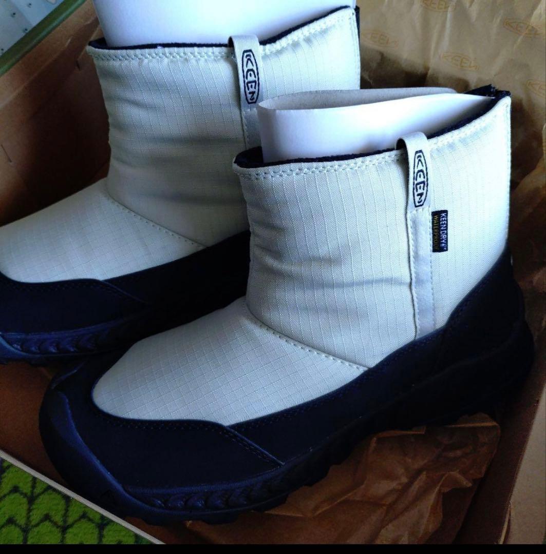 KEEN スノーブーツ ホワイト 25cm