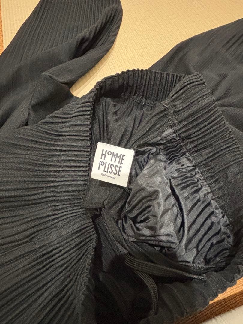 パンツ ISSEY MIYAKE BASICS PANTS PLISSE