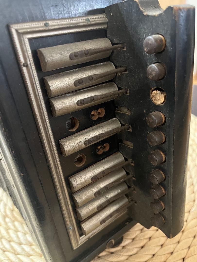 アンティーク フランス製 アコーディオン 楽器 インテリア 骨董 古い