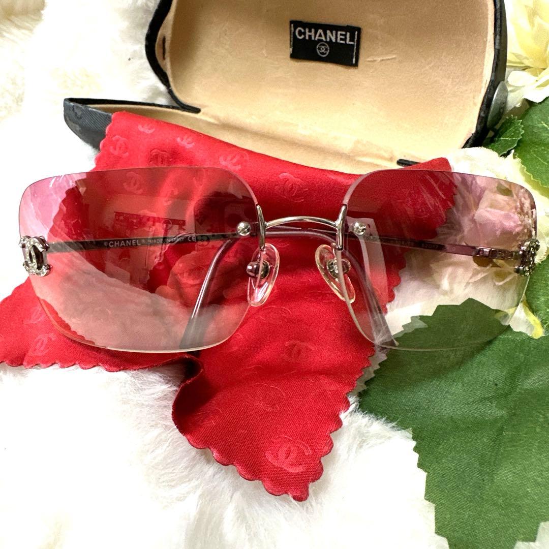 CHANEL 4017-D レディース　ココマーク サングラス　ラインストーン