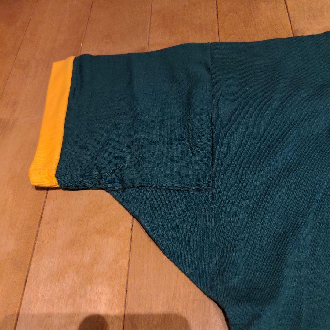 ラグビーオーストラリア代表ラガーシャツ（新品タグ付き）