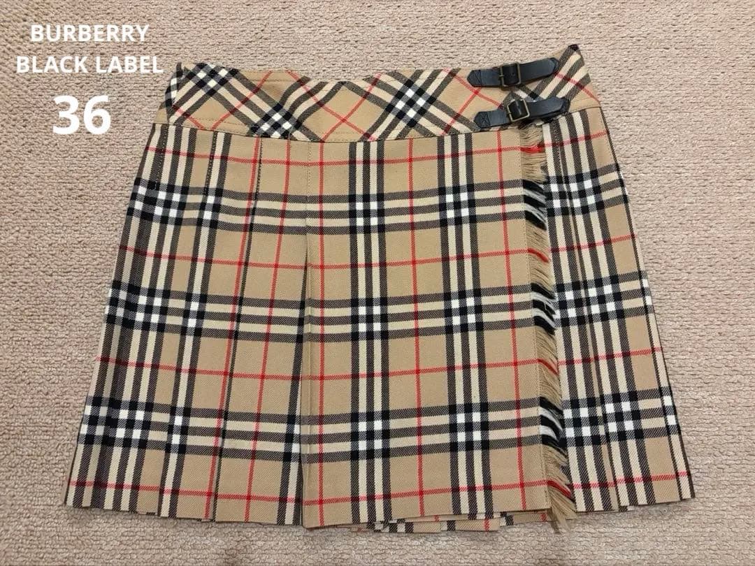 BURBERRYバーバリー　ミニスカート　巻きスカート　ベルトプリーツ