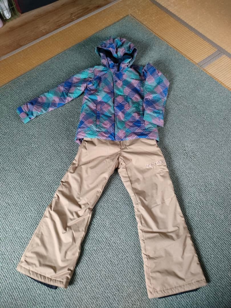 BURTON子ども用フード付きスキーウェア