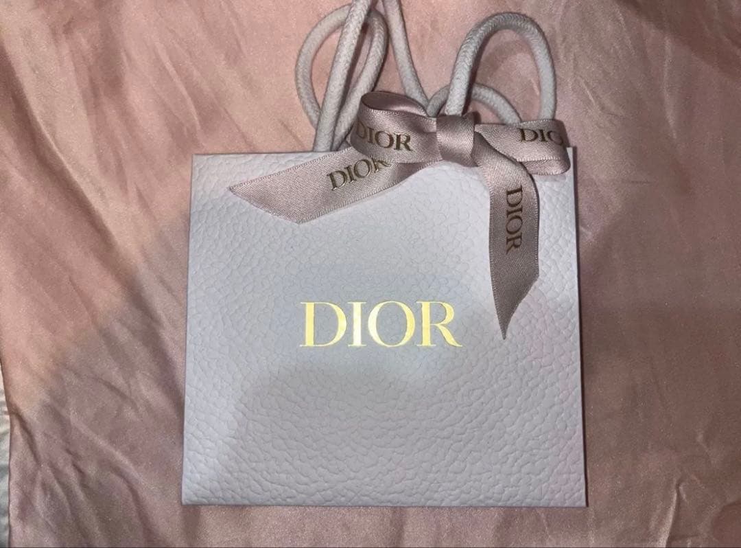 新品ミスディオール ブルーミングブーケ 50mlショッパー付プレゼント用　誕生日