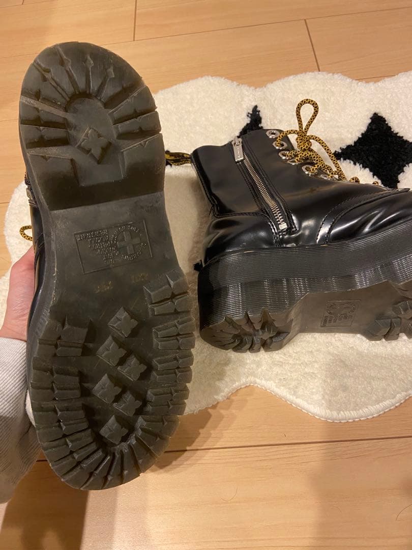 ドクターマーチンJADON MAX UK6