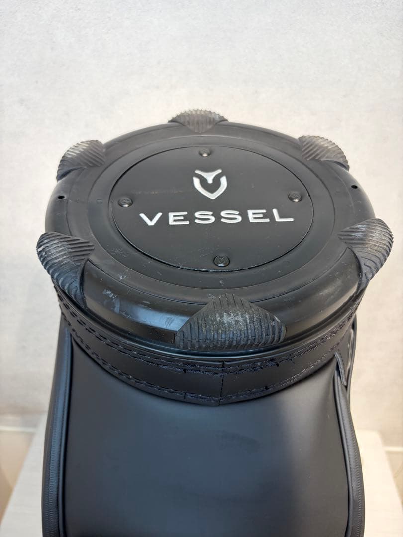 日本限定モデル VESSEL ベゼル LUX 7 JP キャディバッグ