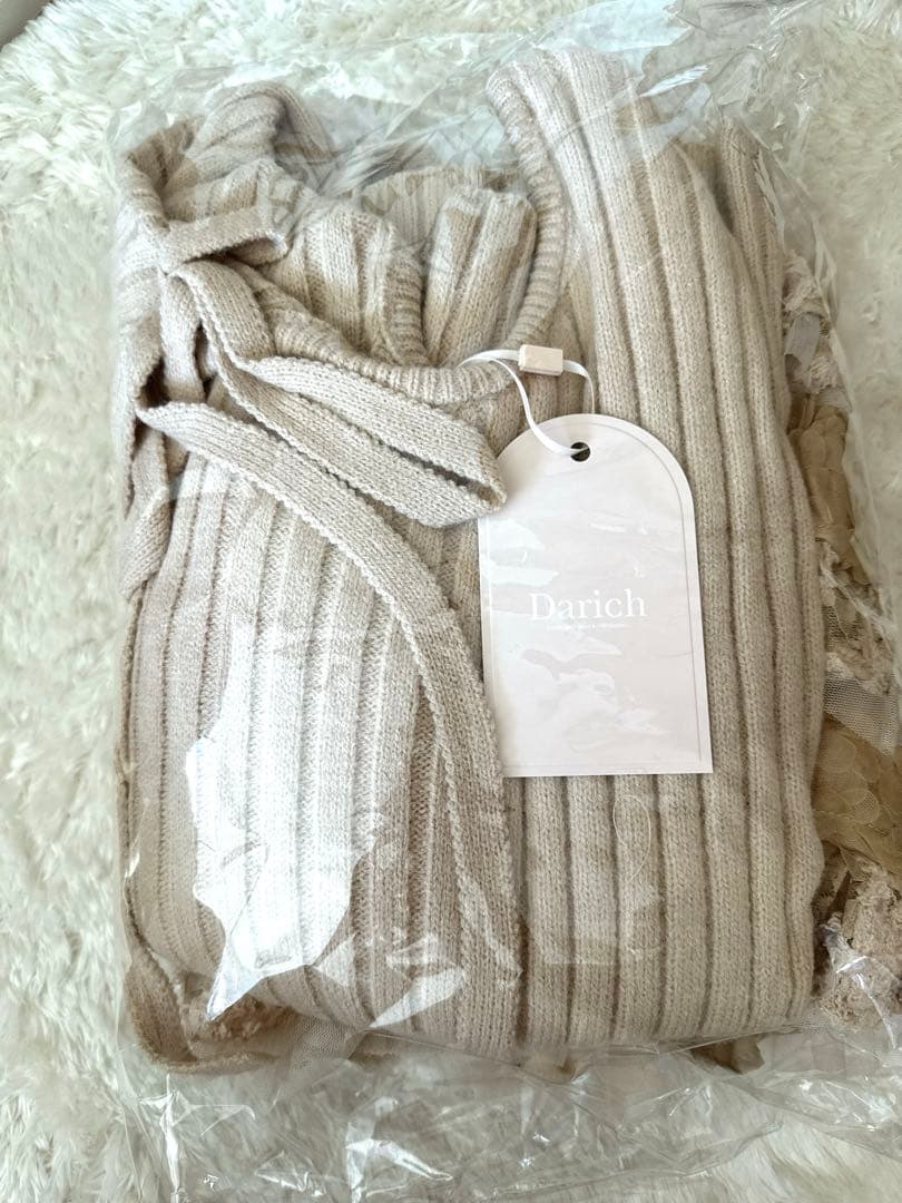 ランダムフリルニットセットアップ