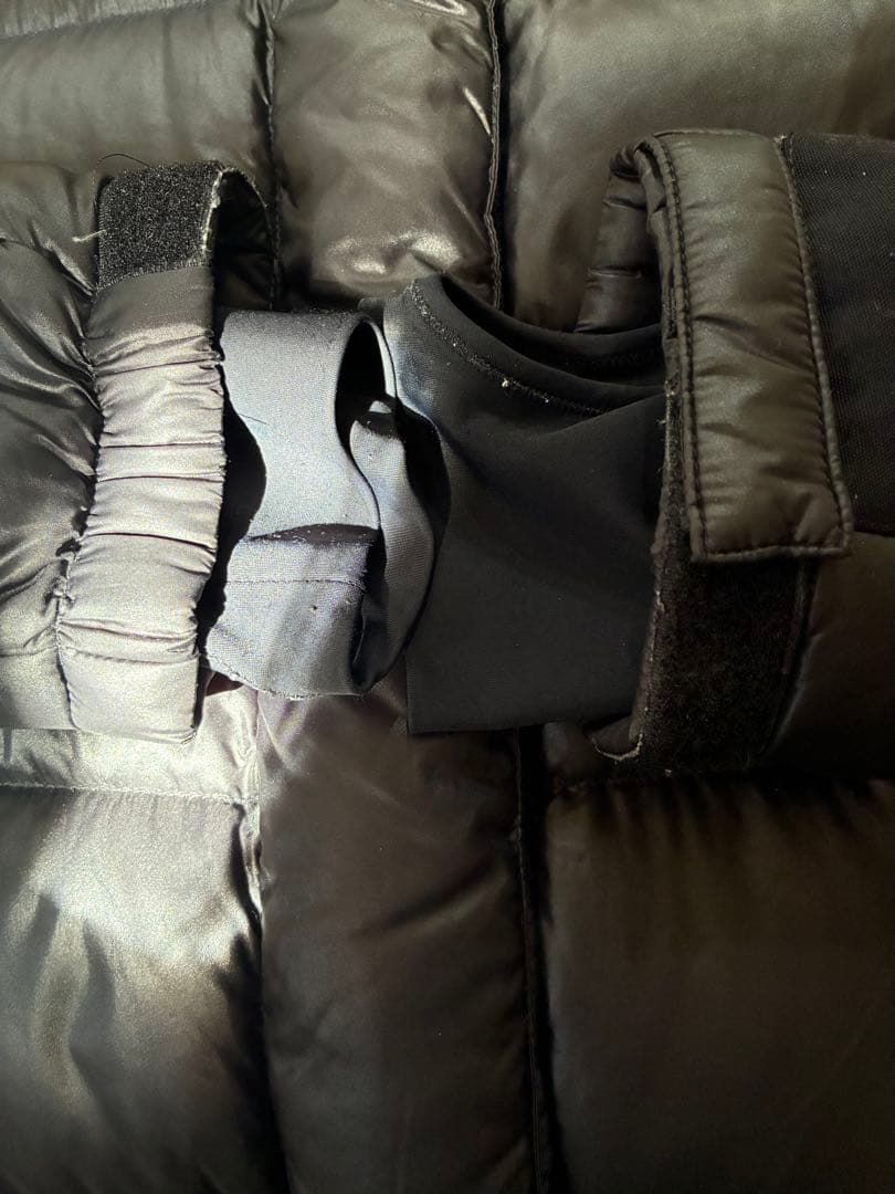 PRADA ダウンジャケット 三角プレート ブラック サイズ40