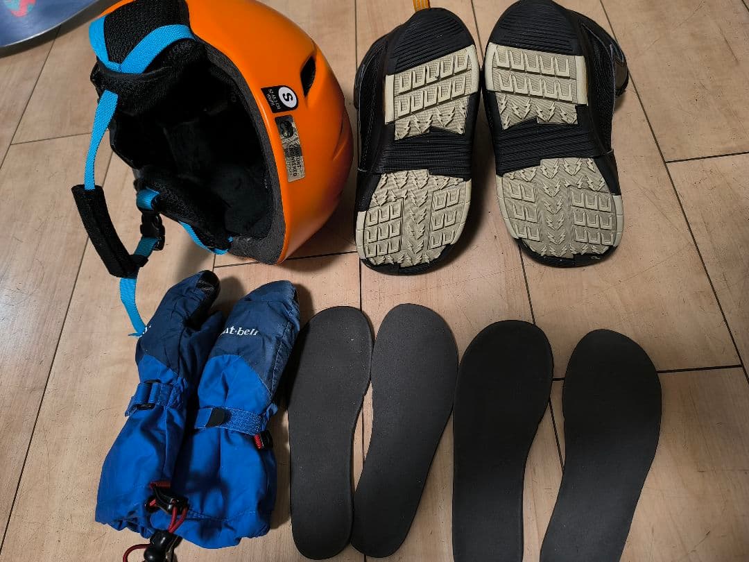 スノーボードブーツ ヘルメット