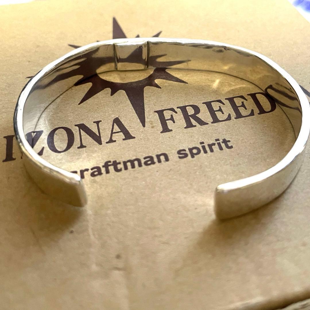 レディース　美品　超唐草　アリゾナフリーダム　バングル　ブレスレット