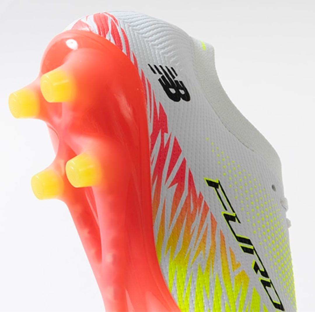 Furon V8 ELITE 26.0cm 2E ニューバランス フューロン