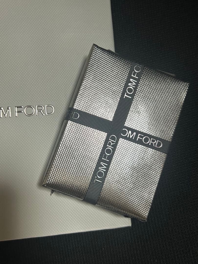 TOM FORD アイシャドウパレット