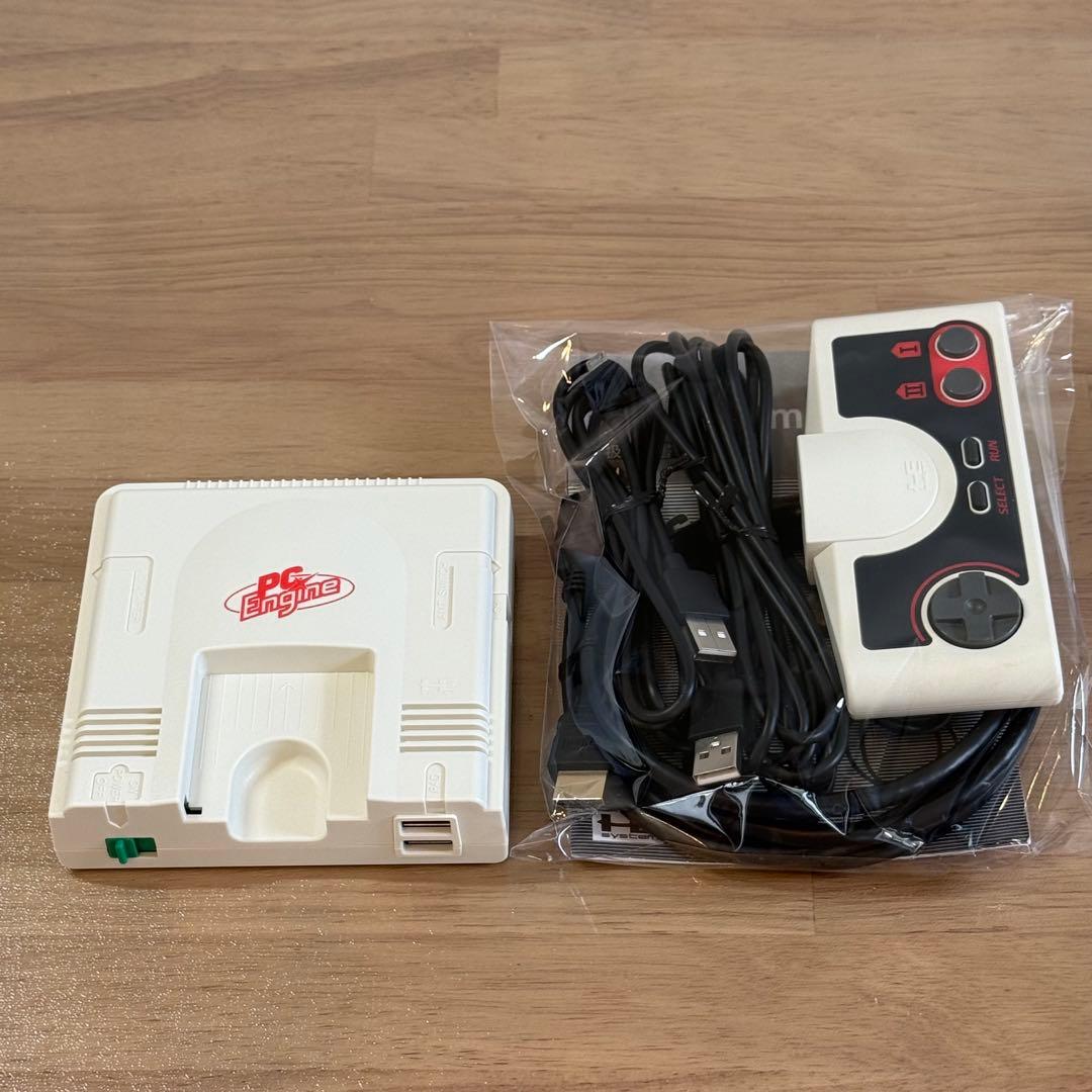 7-181【美品】PCエンジンミニ 本体