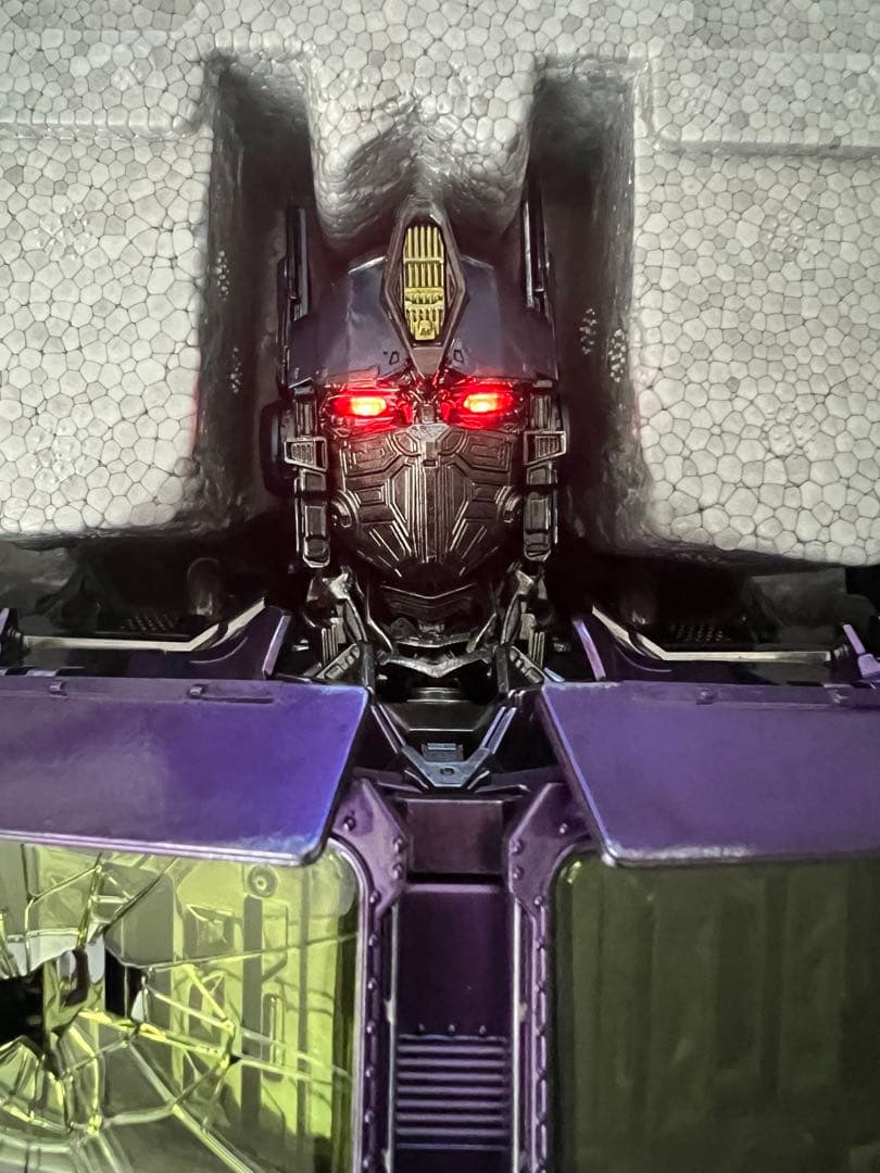 threezero premium シャッタードグラスオプティマスプライム