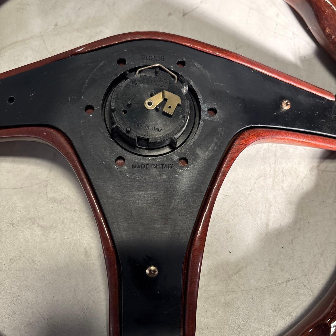 Nardi ND ウッド ステアリング 3本スポーク