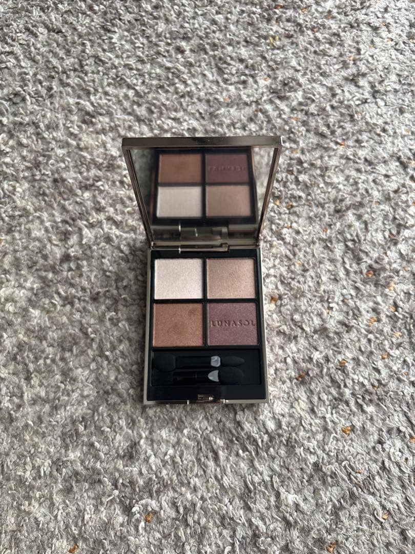 本日のみ値下げ阪急百貨店 限定LUNASOL アイカラーレーション N EX11