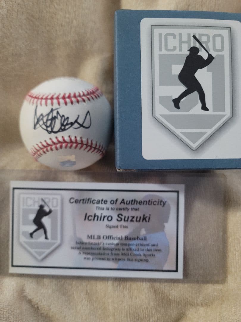 【超貴重】【MLB公式証明書付】イチロー　3,000本安打記念　直筆サインボール