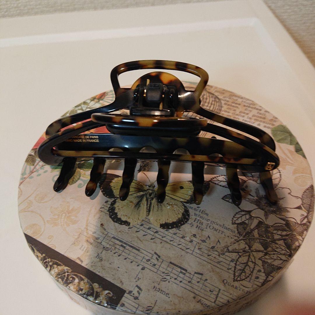 ☆ほぼ新品☆アレクサンドルドゥパリ☆べっ甲＆ブラックヘアクリップ大☆