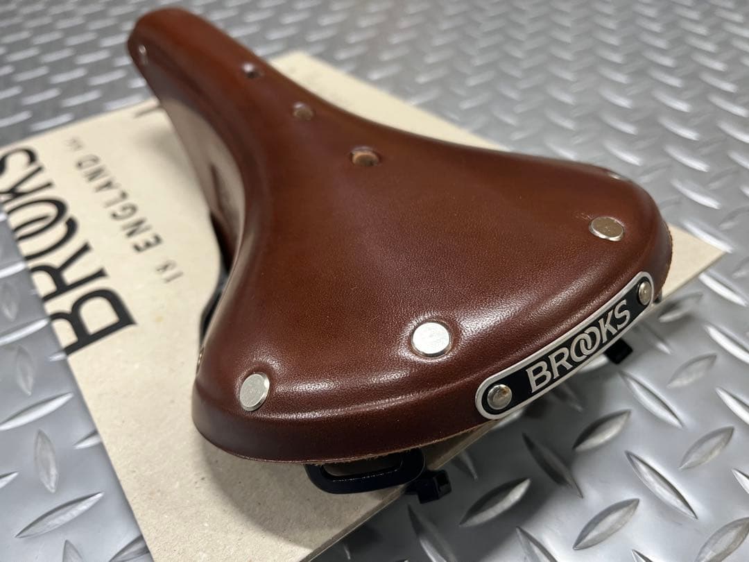 BROOKS B17 NARROW “BROWN\"