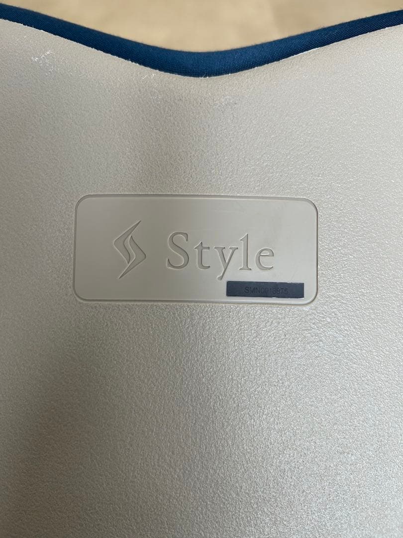 STYLE　骨盤サポートチェア