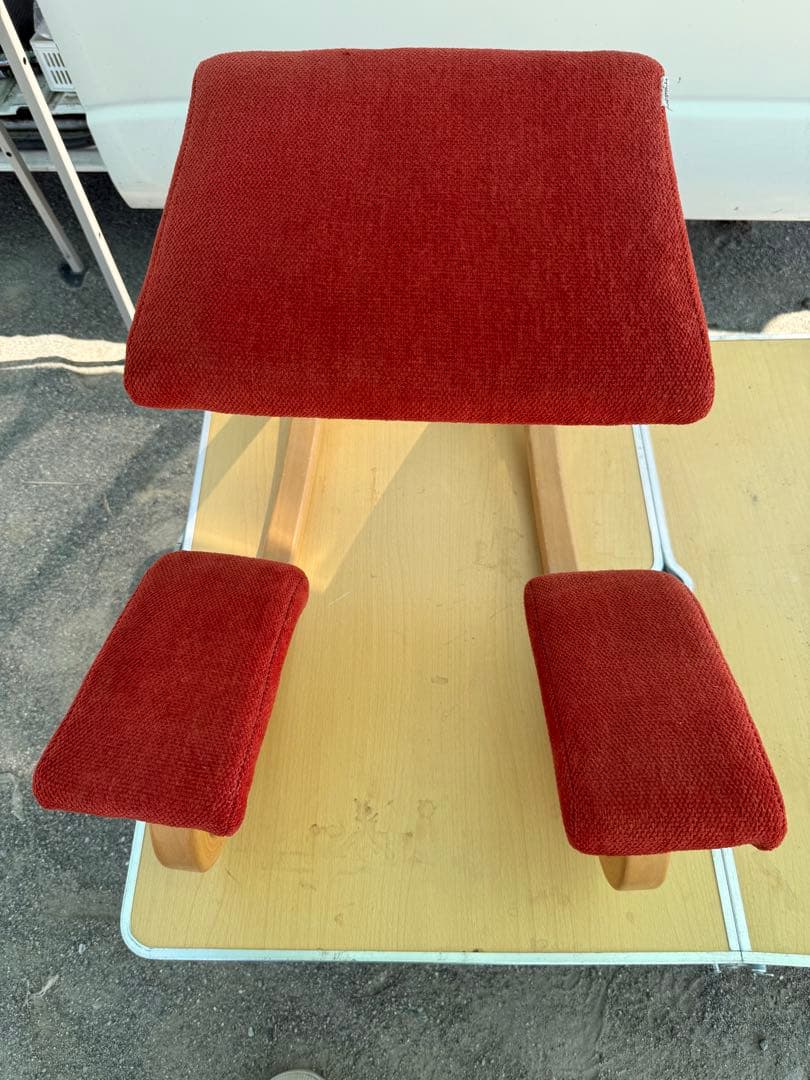 STOKKE　バリアブル バランスチェア　レッド　ストッケ