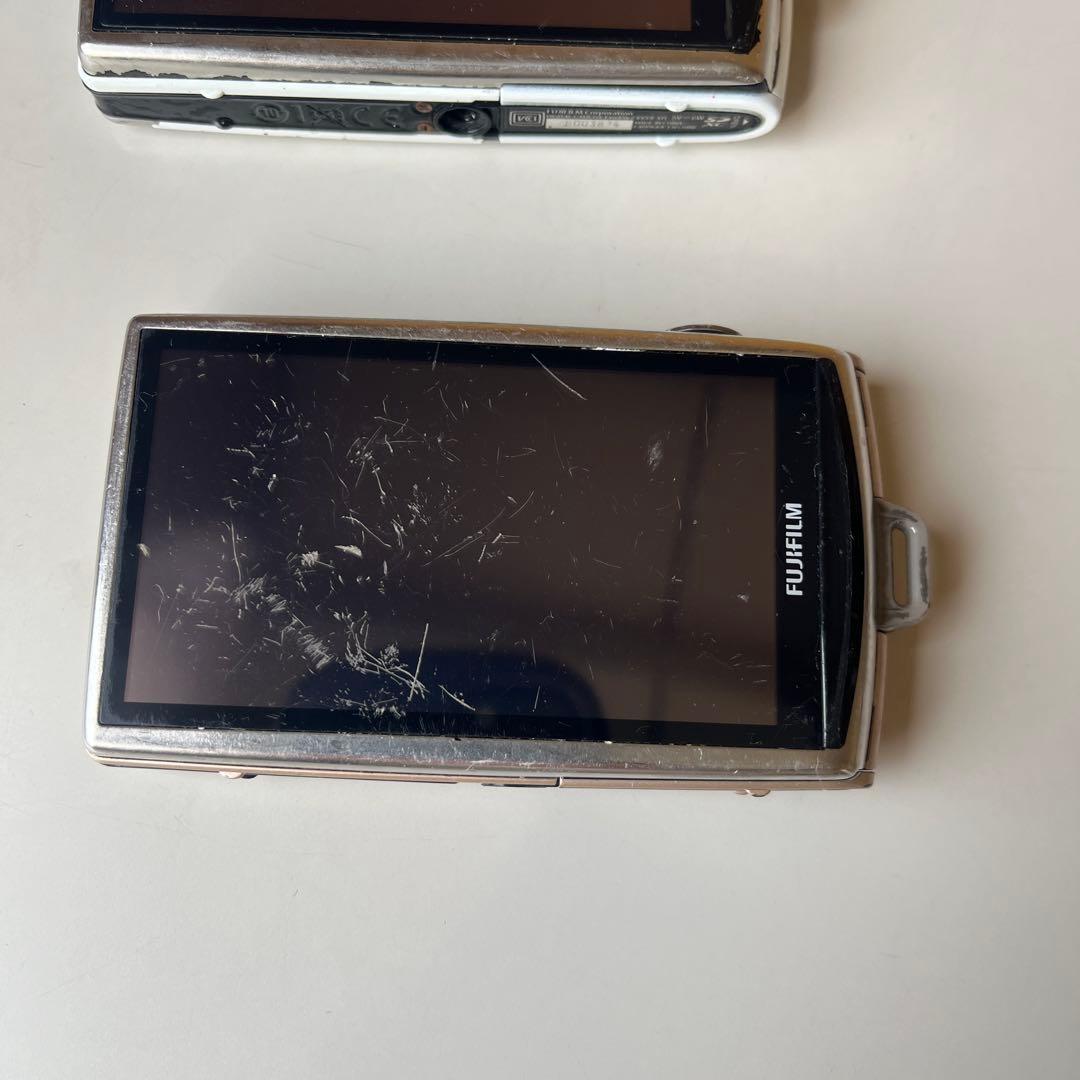 fujifilm z1000 exr ２台セット　カメラ　動作品　ジャンク扱い