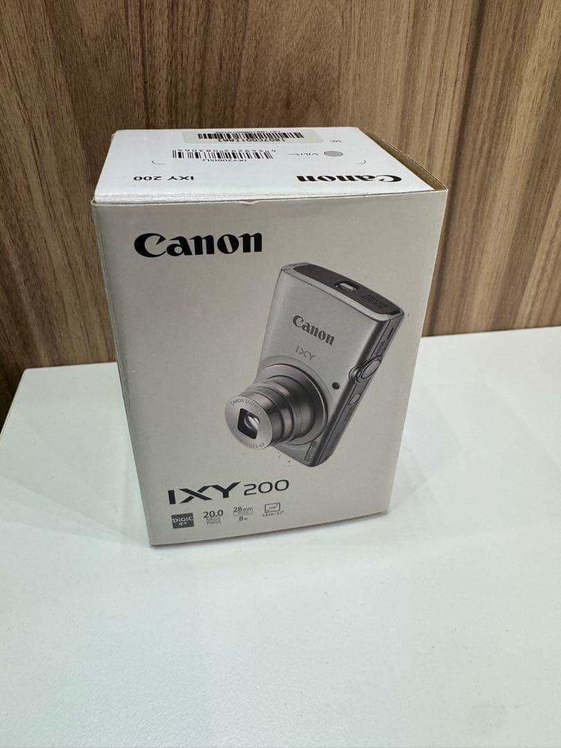 【外観美品】キャノン Canon IXY 200 デジカメ シルバー