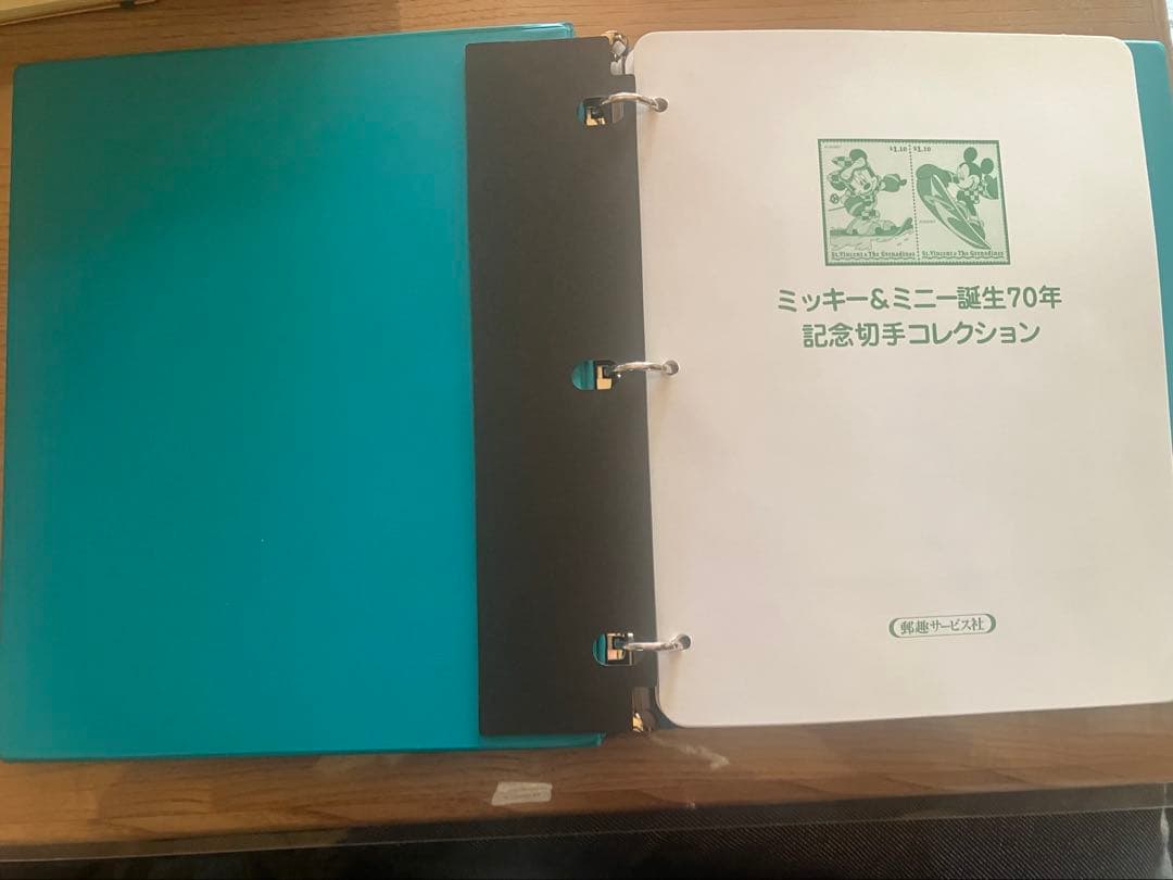 ミッキー&ミニー　誕生70年記念切手コレクション　郵趣サービス社