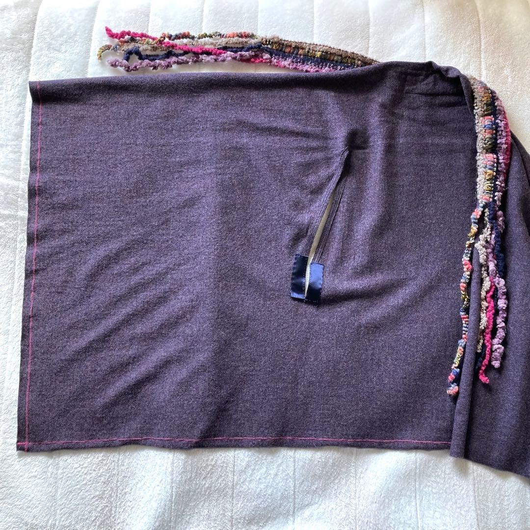 美品 パラスパレス 変形ロングベスト 編み襟 縮絨