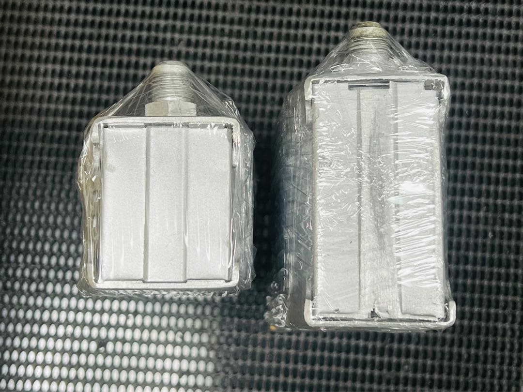 汎用オイルクーラー2ケ2種類