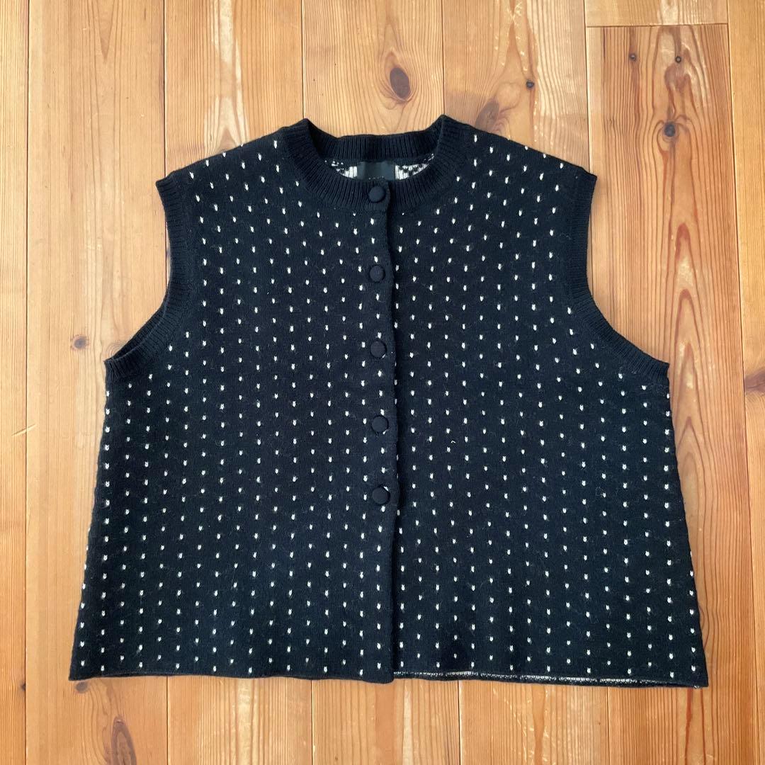 オオカミとフクロウ オオカミと白たぬきのプルーカベスト