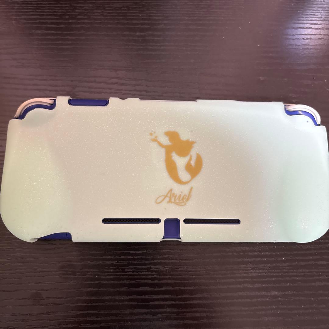み*み様 スウィッチライト本体　Switch Lite本体　アリエルデザインカバ