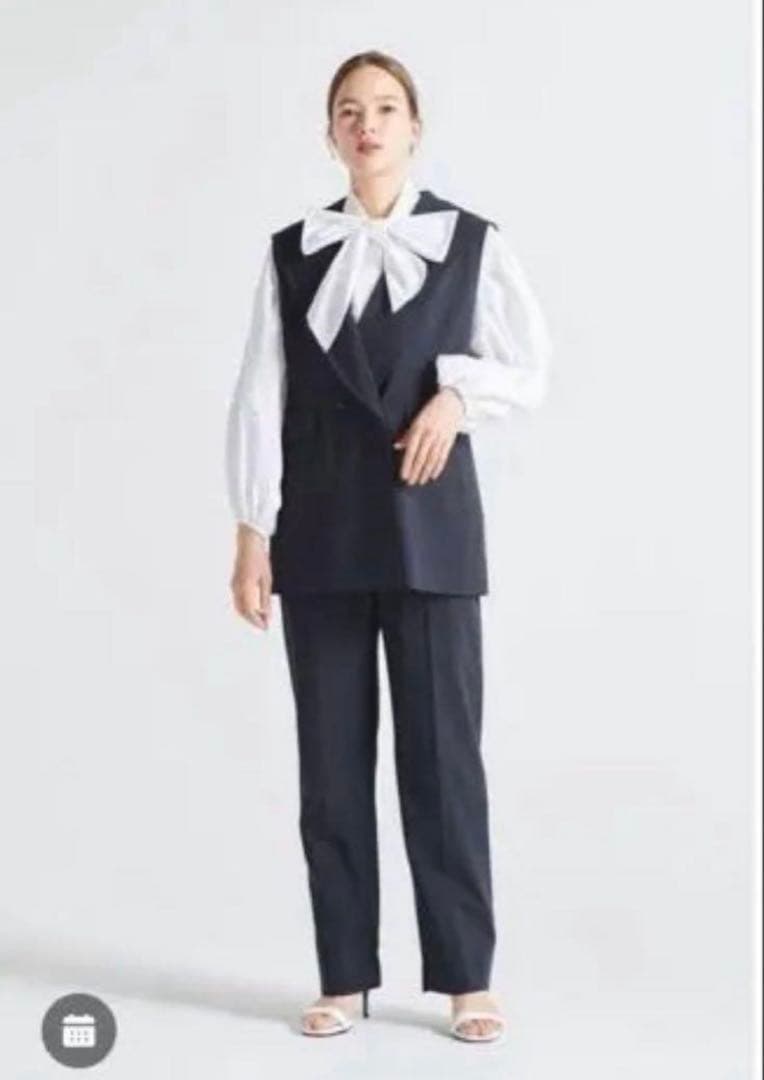 YUANAさん専用yori ビックリボンパフスリーブブラウス　36