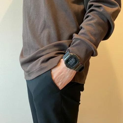 【新品】G-SHOCK メタルケース腕時計 GM-5600UB-1JF