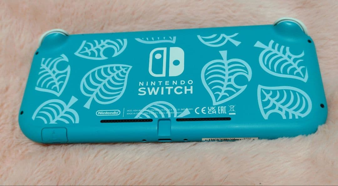 Nintendo Switch Lite どうぶつの森デザイン　アロハ柄
