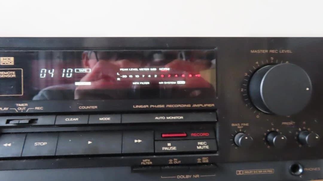 ３ヘッドカセットデッキ　TEAC V-680　動作品