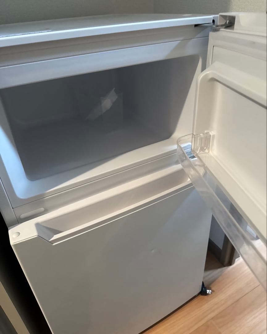 YAMADA ノンフロン冷凍冷蔵庫　YRZ-C09H1 2020年製