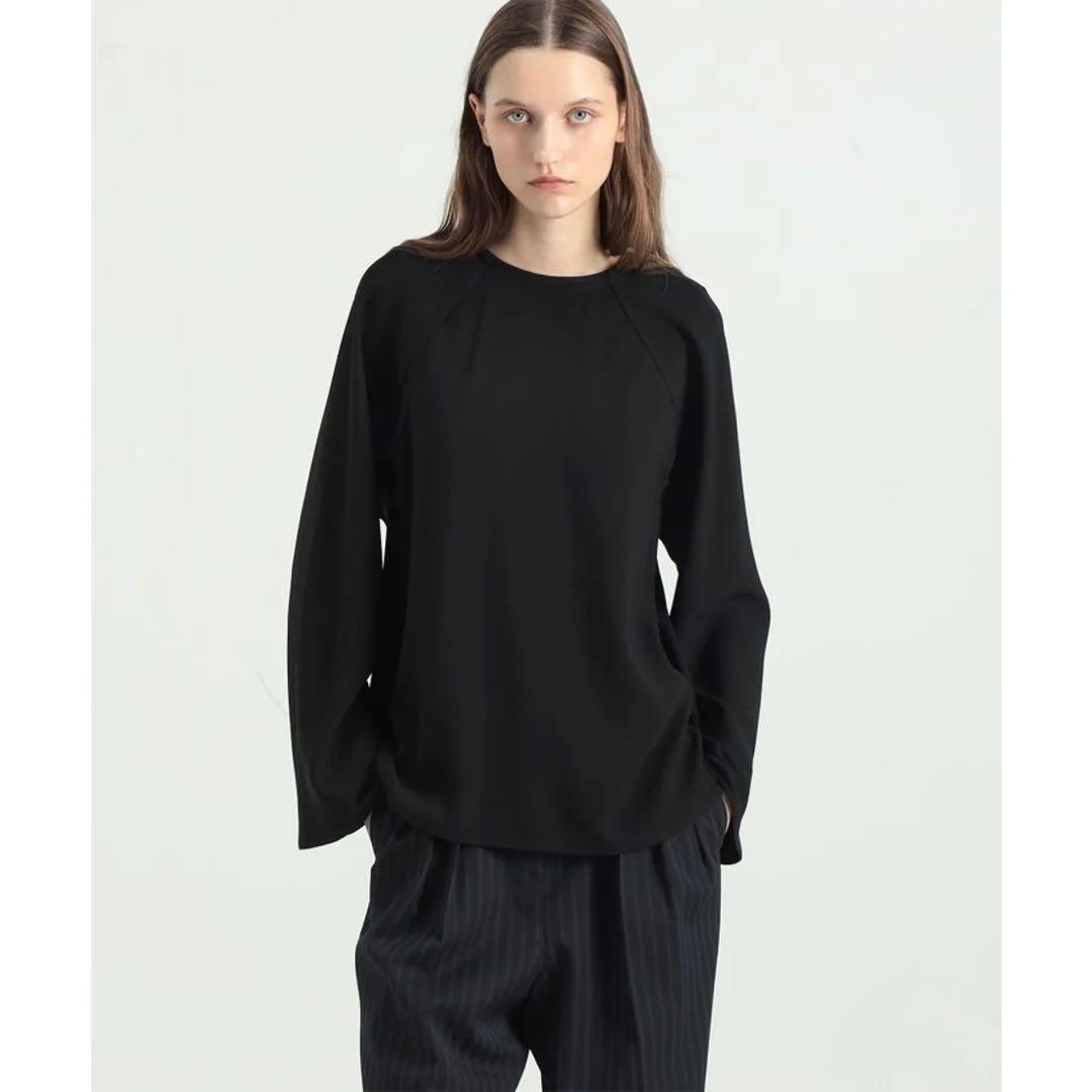 【新品未使用】24aw BACCA ジョーゼットサテン 2WAYポンチョブラウス