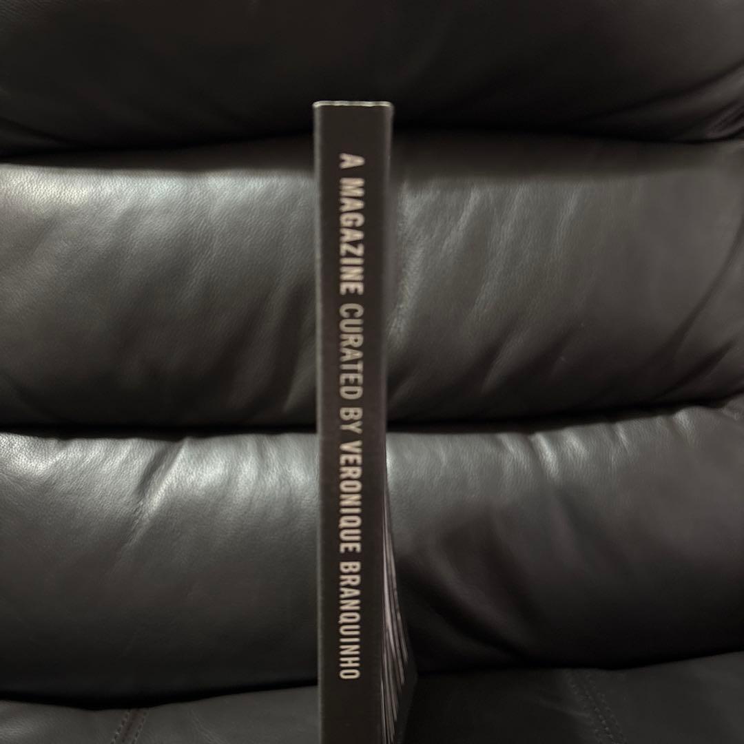 アート・デザイン・音楽 A Magazine #6 Veronique Branquinho