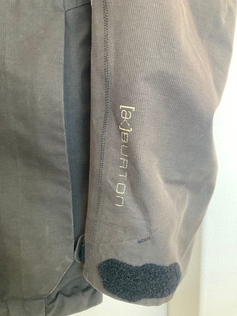 Burton AK上下セットMサイズ