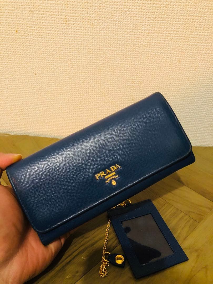 PRADA ネイビー 長財布 ケース付き