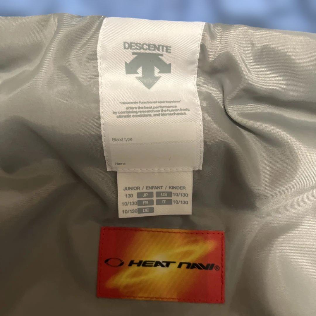 美品 デサントDESCENTE 130センチスキーウェア セット