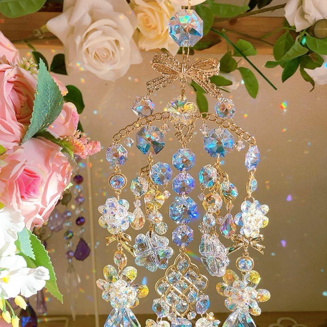 スワロフスキー♡Aurora flower。:.゜ஐ⋆*サンキャッチャー♡